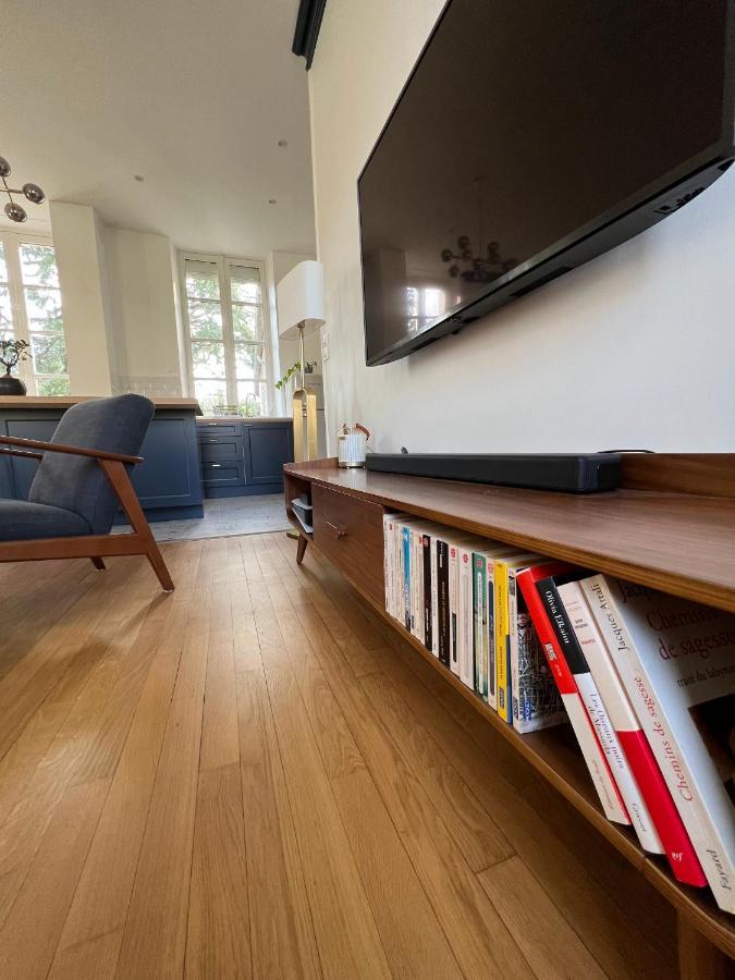 Bright Apt 70M2 In Bayeux Historic Center W Pkg Екстер'єр фото