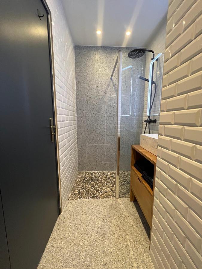 Bright Apt 70M2 In Bayeux Historic Center W Pkg Екстер'єр фото